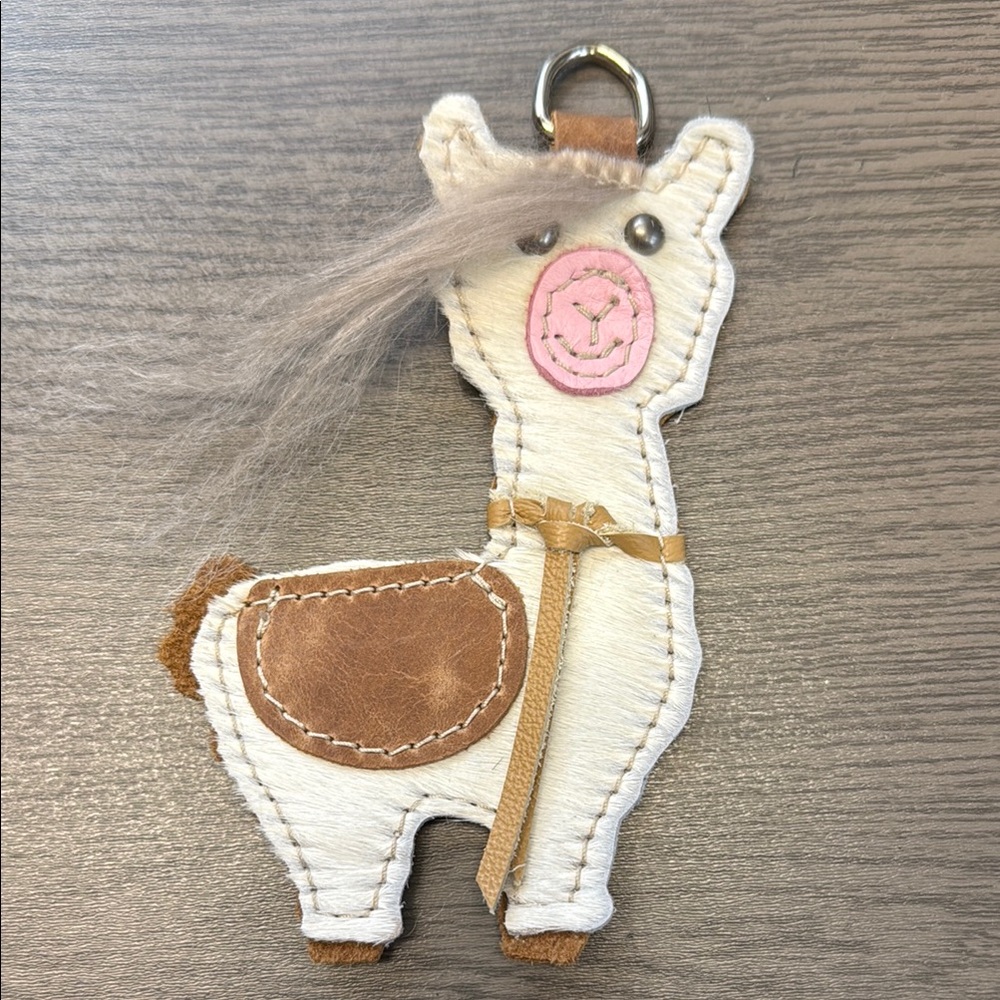 HCC Carley Llama Keychain - White and Brown